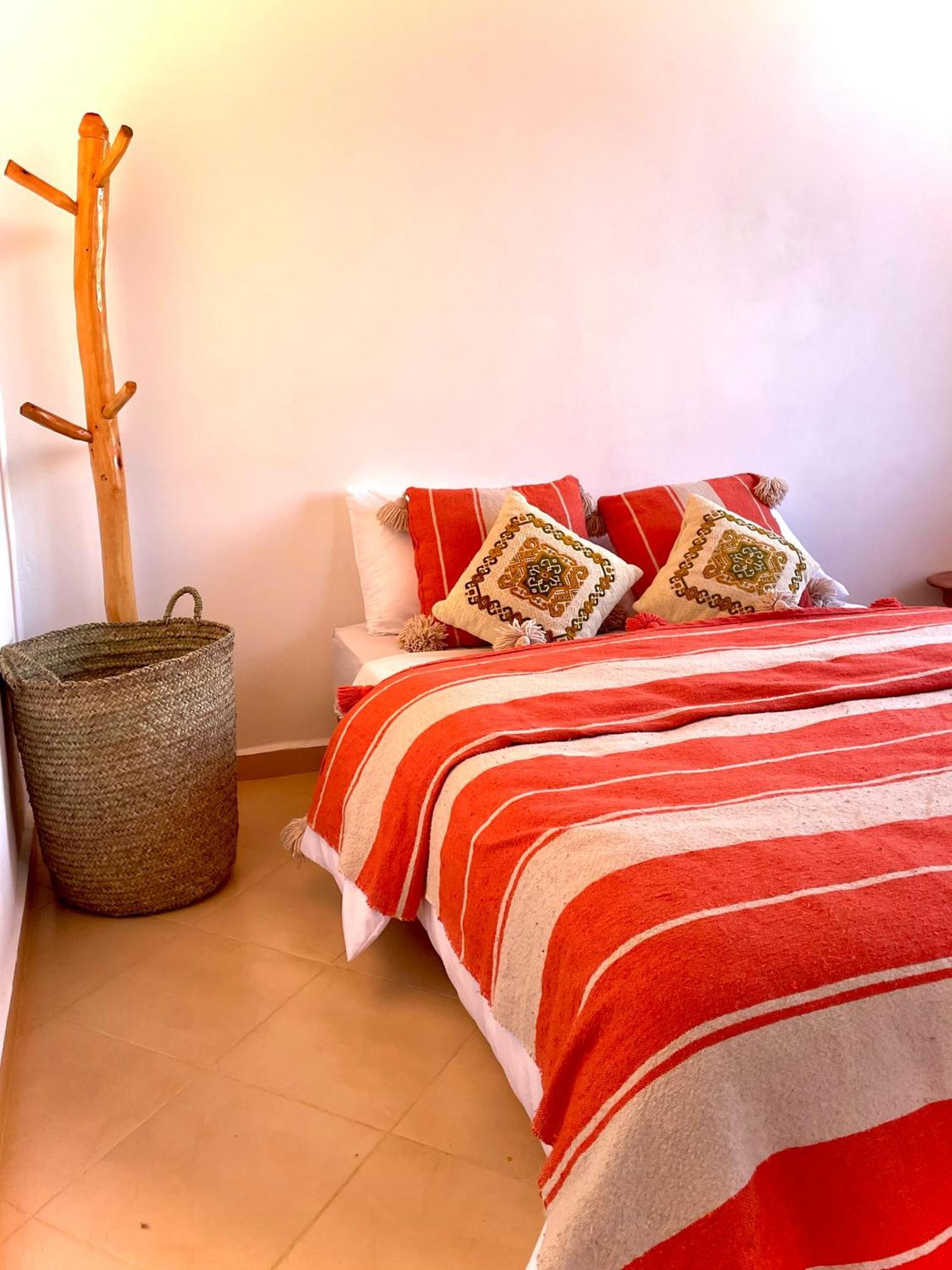 Kosasurfmorocco Hotel Aourir Buitenkant foto